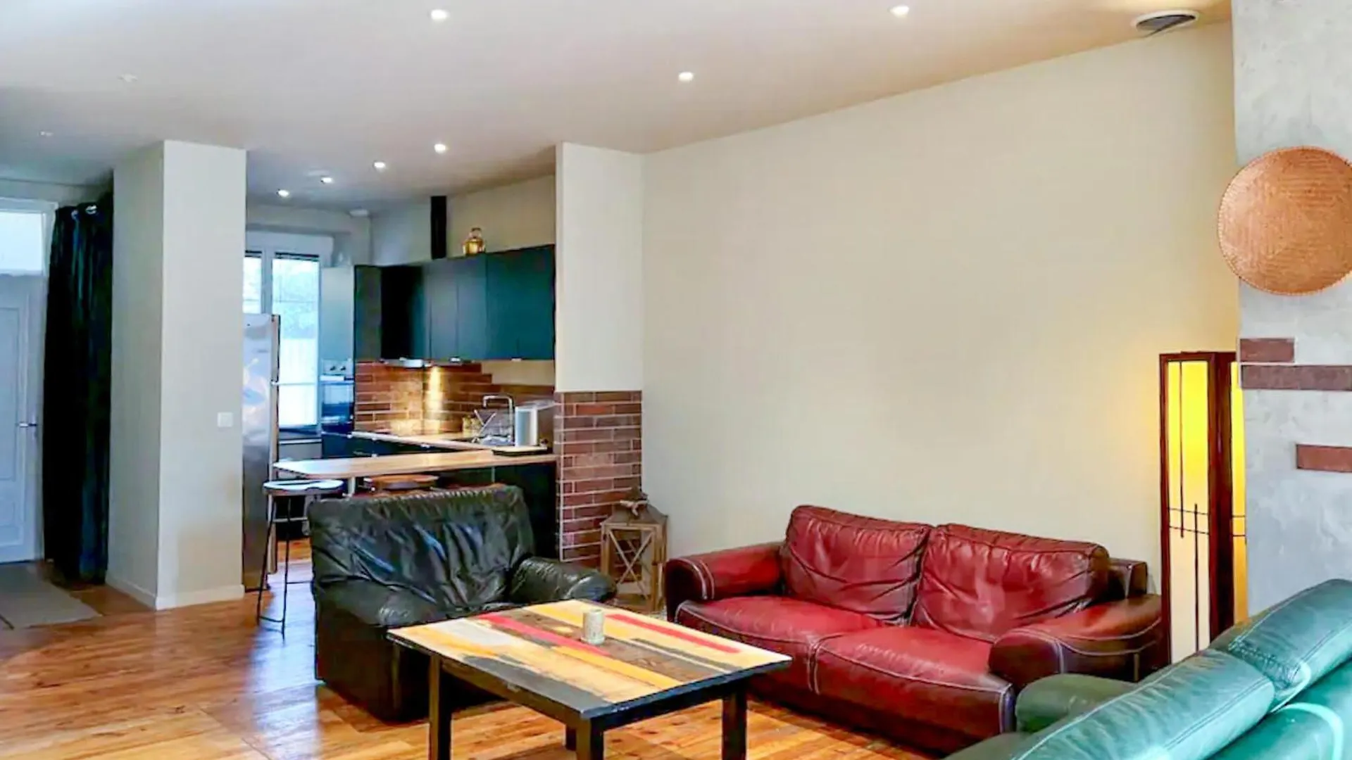 Amazing Home In Bourg Les Valence With Kitchen Holiday home